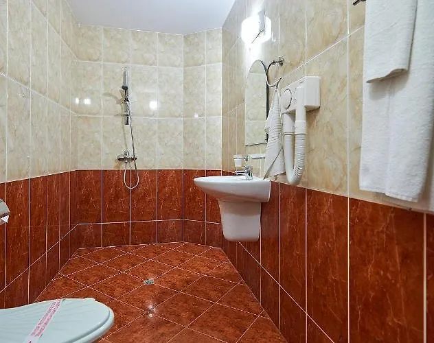 California Konukevi 3*